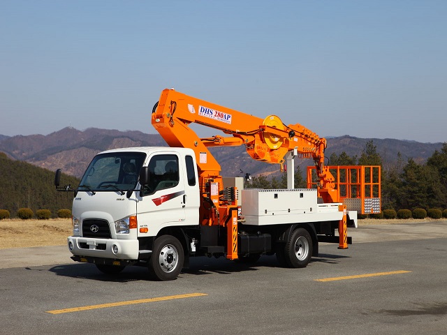 Почему стоит арендовать автовышку