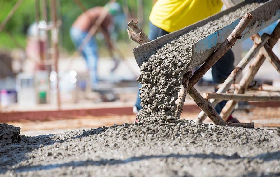 На что обратить внимание при заказе бетона на участок