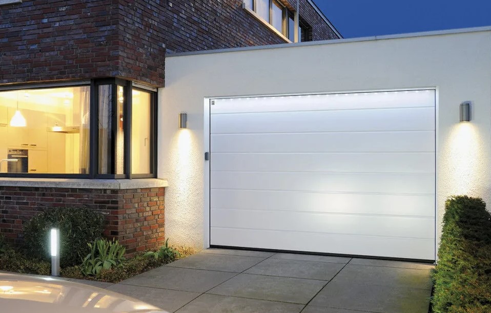 Гаражные ворота: типы и их особенности