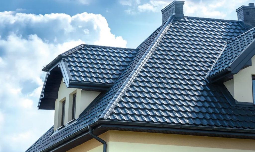 Как правильно выбрать металлочерепицу