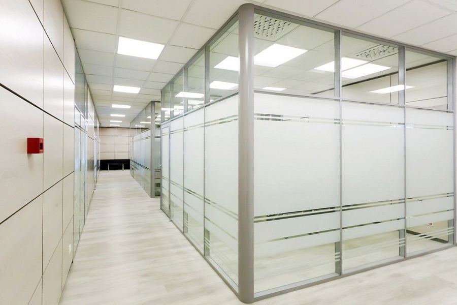 Как легко сделать перепланировку в офисе