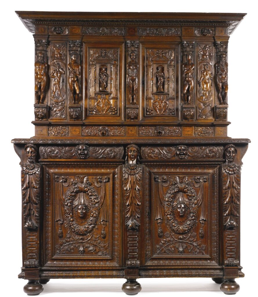 Антикварная мебель: в чём её особенность