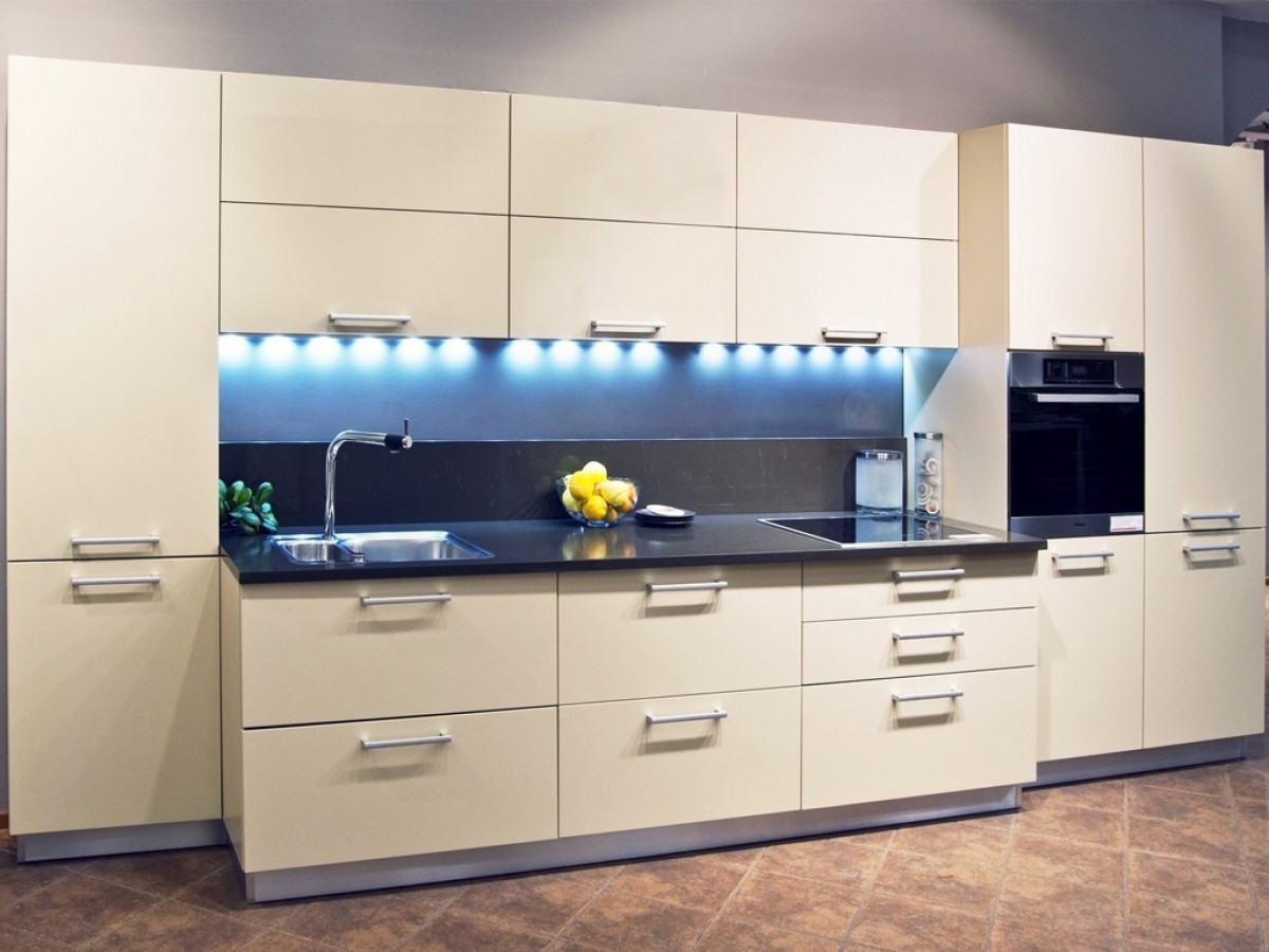 Прямые кухни: индивидуальное совершенство для вашего дома