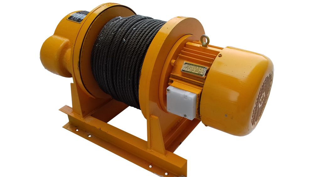 Строительная лебедка – ваш надежный партнер при подъеме тяжелых грузов