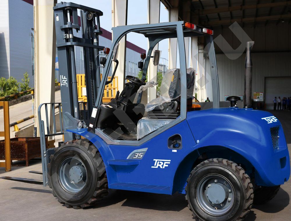 Вилочные погрузчики TRF: какие особенности?