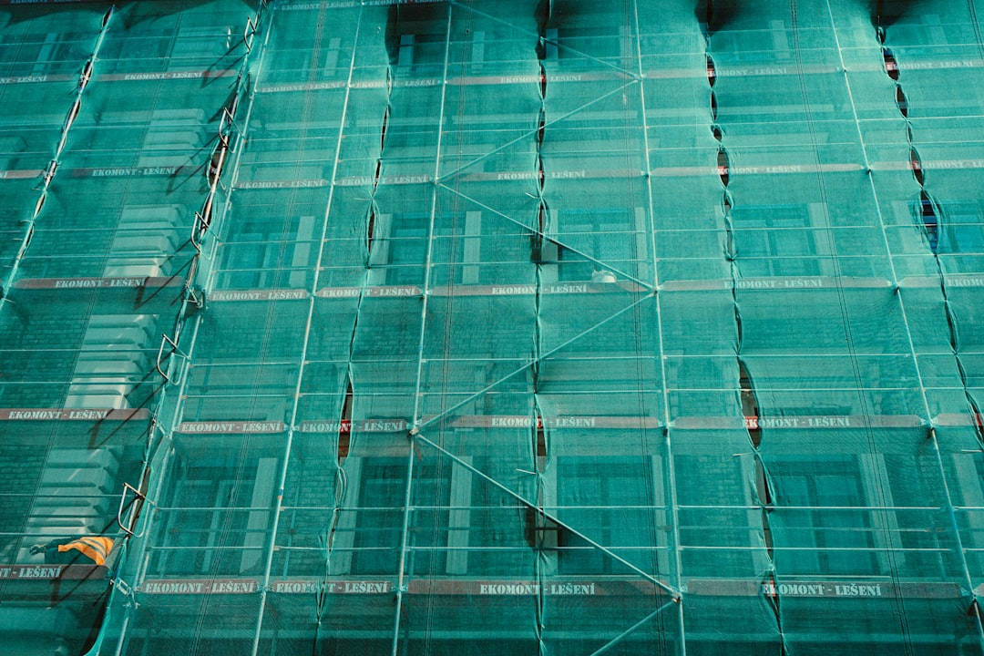 Монолитная плита под ключ: что это и почему стоит выбрать именно ее