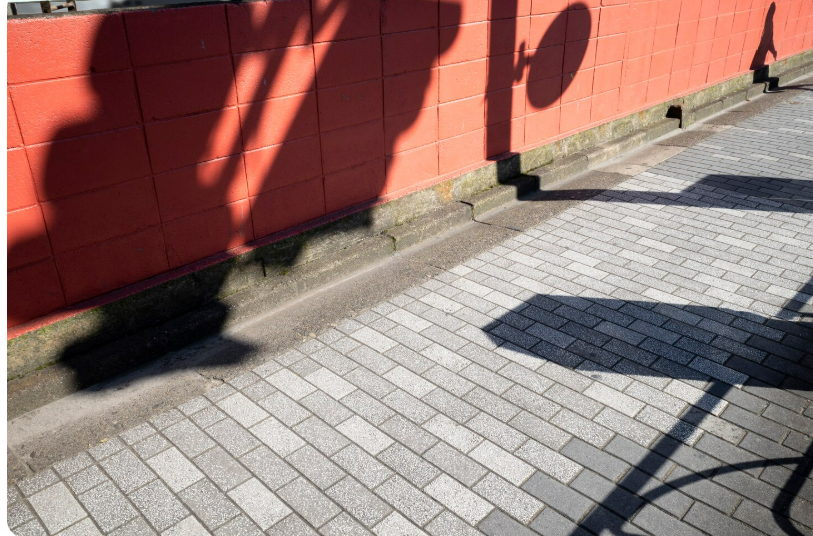 Тротуарная плитка и уличные покрытия: эстетика и долговечность