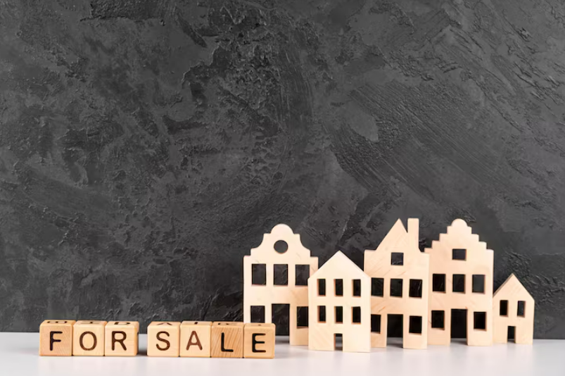 Рынок недвижимости замер: что стоит за паузой и когда ждать движения
