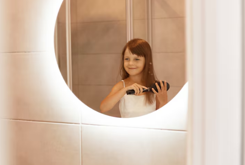 Зеркала в ванную с подсветкой: стиль, практичность и комфорт