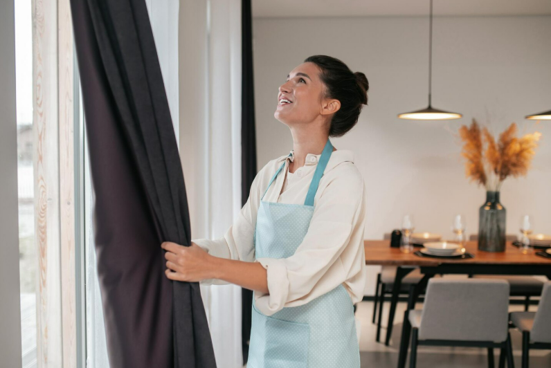 Химчистка штор: профессиональный уход за текстилем в доме