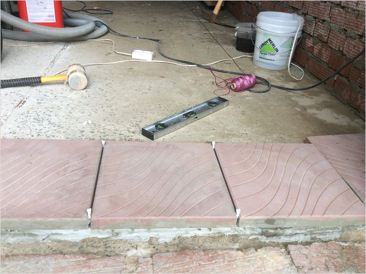 Тротуарная