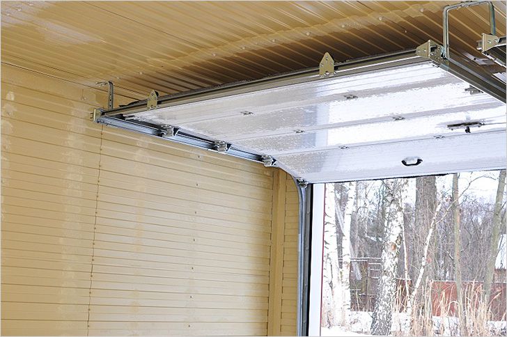 Для внутренней отделки годятся пластиковые панели