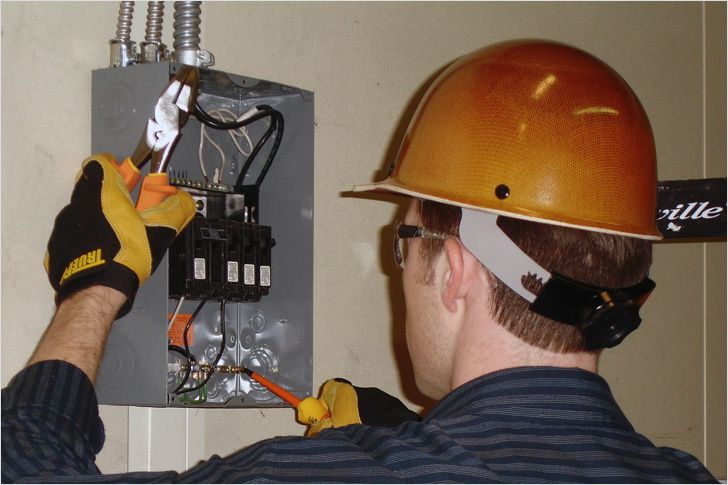 Электропроводка в гараже своими руками