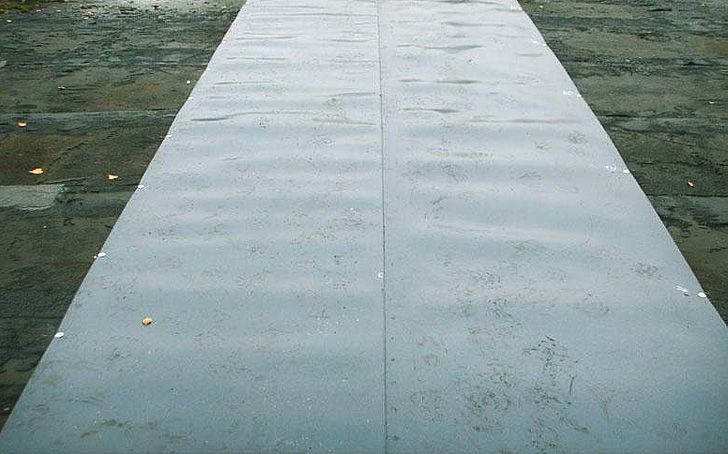 На основе полимеров