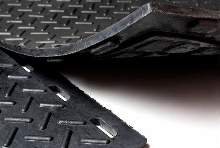 Литая плитка из резины