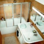 Как разместит стиральную машину в маленькой ванной