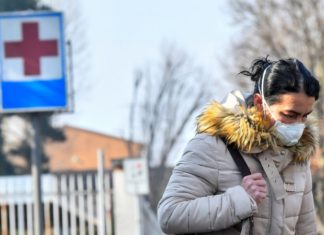Число заразившихся коронавирусом в Италии превысило 100