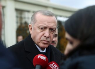 Эрдоган обсудил с главой Еврокомиссии ситуацию в Идлибе