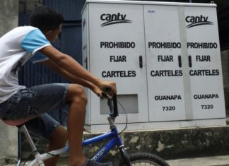 Мадуро обвинил США и Колумбию в теракте на севере Венесуэлы