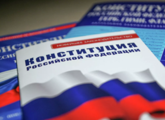 Путин согласился с идеей провести голосование по Конституции 22 апреля