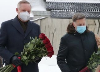 Беглов возложил цветы в память о жертвах блокады Ленинграда