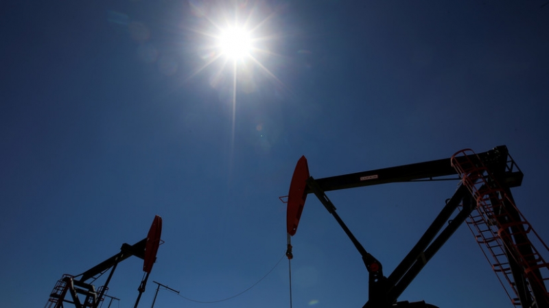 Цена нефти Brent поднялась выше $57 за баррель