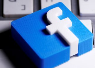 Facebook заблокировал аккаунт Рогозина на сутки