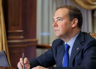 Медведев прокомментировал выборы в США