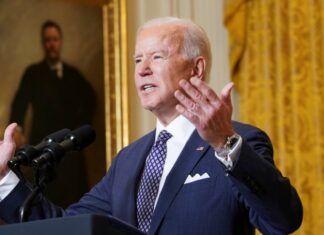 Байден обвинил Россию в нападках на американскую демократию