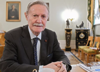 Юрий Соломин госпитализирован с коронавирусом