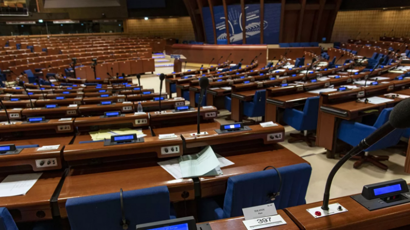 Комиссии ПАСЕ предложили обсудить блокировку телеканалов на Украине