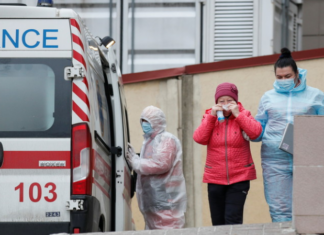 На Украине выявили 4310 случаев коронавируса за сутки