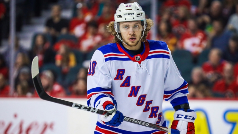 НХЛ поддержала Панарина после обвинений в избиении девушки