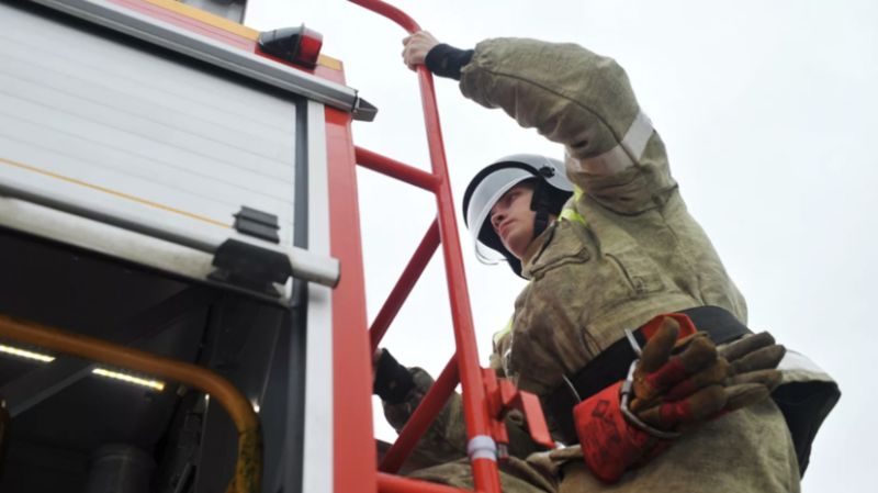 Пожар на складе на юге Москвы локализован