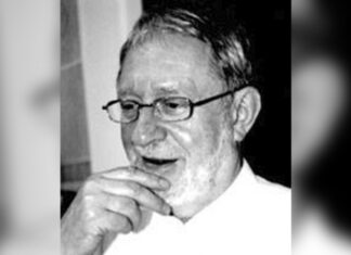 Умер художник-постановщик Владимир Зуйков