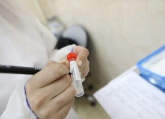 В России за сутки выявили 16 627 случаев коронавируса