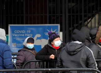 В США назвали число вакцинированных от COVID-19