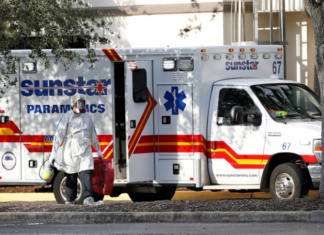 В США за сутки выявили более 52 тысяч случаев коронавируса