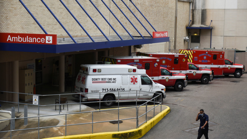 В США за сутки выявлено 54 456 случаев коронавируса