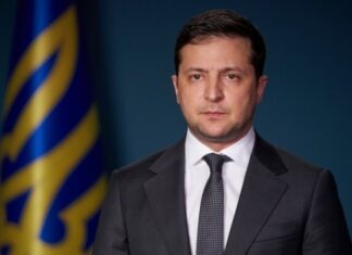 Зеленский отправился в Донбасс с послами G7