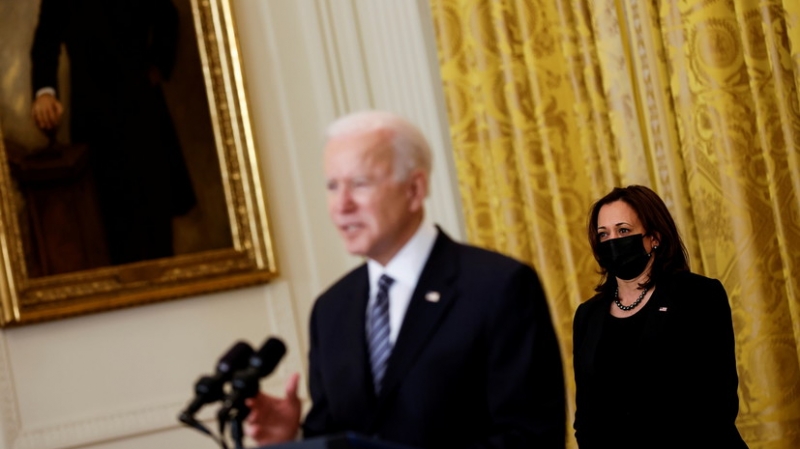 Байден по ошибке назвал Харрис президентом США