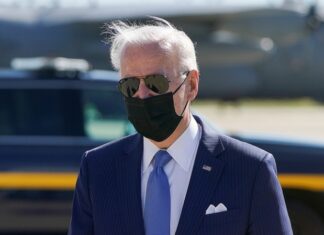 Байден заявил о собственной теории происхождения коронавируса