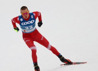 Большунов одержал победу в масс-старте на этапе КМ в Энгадине