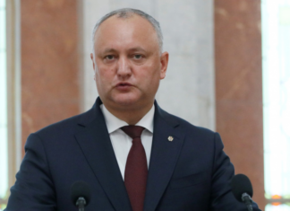 Додон назвал возможные сроки доставки «Спутник V» в Молдавию