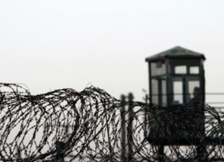 Экс-замглавы управления Минобороны осудили на 6,5 года за взятку