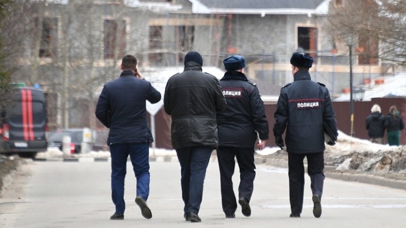 Источник рассказал о крупном арсенале оружия в доме стрелка в Мытищах