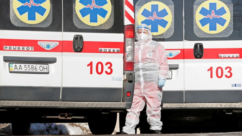 На Украине выявили более 10 тысяч случаев коронавируса за сутки