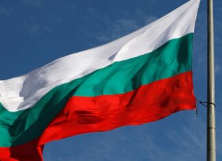 Посольство России в Болгарии отреагировало на высылку двух дипломатов