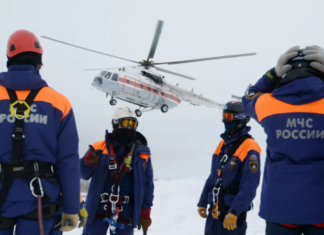 Пострадавшая при сходе лавины в Мурманской области девочка умерла