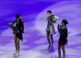 Путин поздравил российских спортсменок с победой на ЧМ по фигурному катанию
